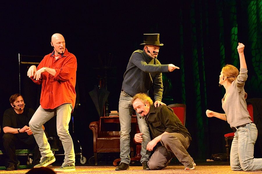 improv theatre performance